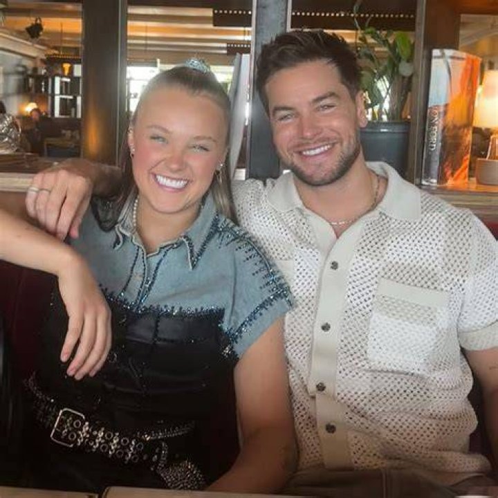 Isabelle Boughner’s Boyfriend: Who is Isabelle Boughner Dating?