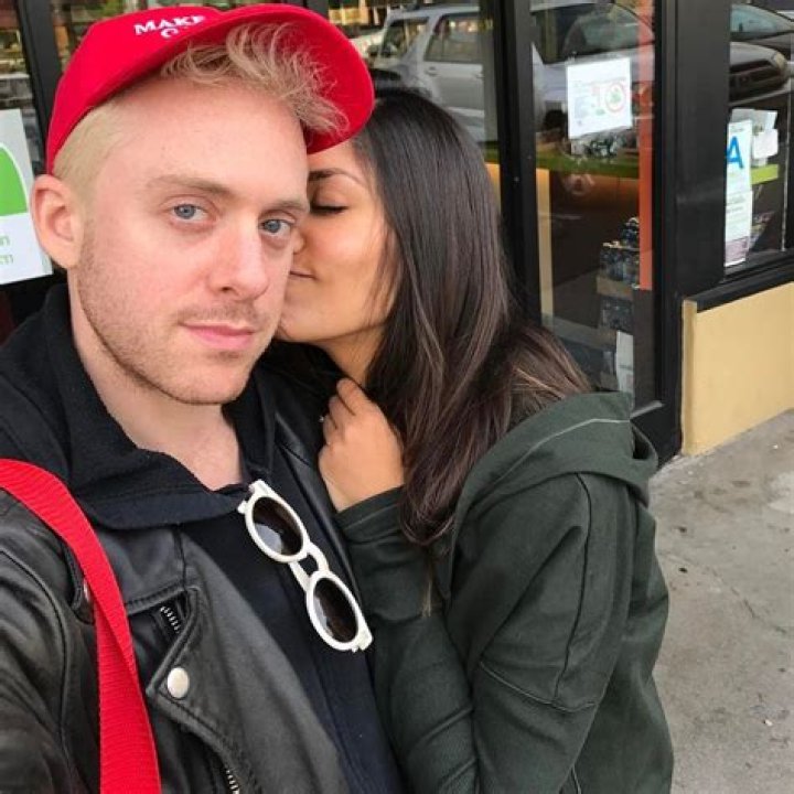 Janina Manipol’s Boyfriend: Who is Janina Manipol Dating?