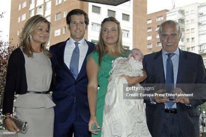 Jorge Benguria, Carla Goyanes's Husband