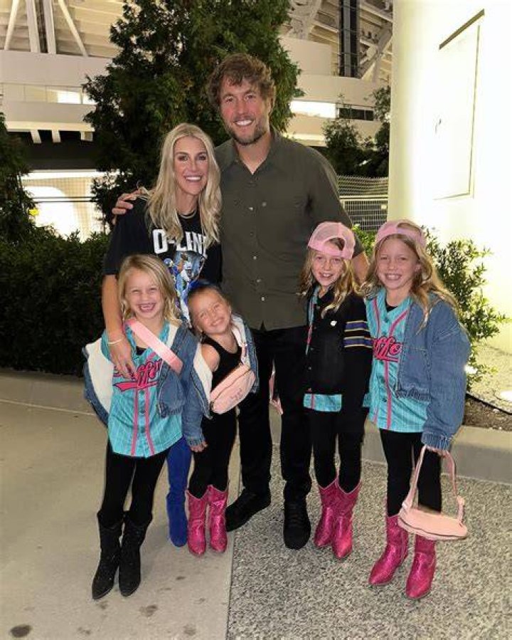 Kelly Hall, Matthew Stafford's Wife