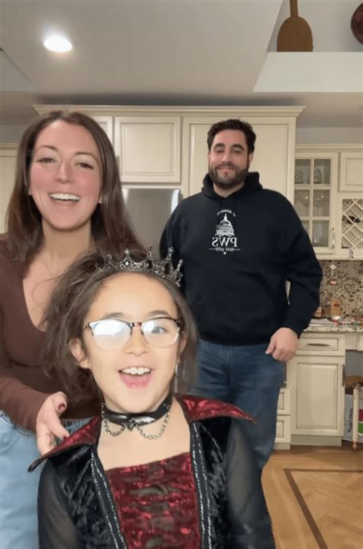 Lauren Manzo, Vito Scalia's Girlfriend