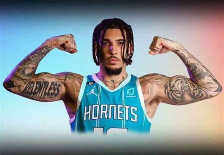 , LiAngelo Ball's Girlfriend